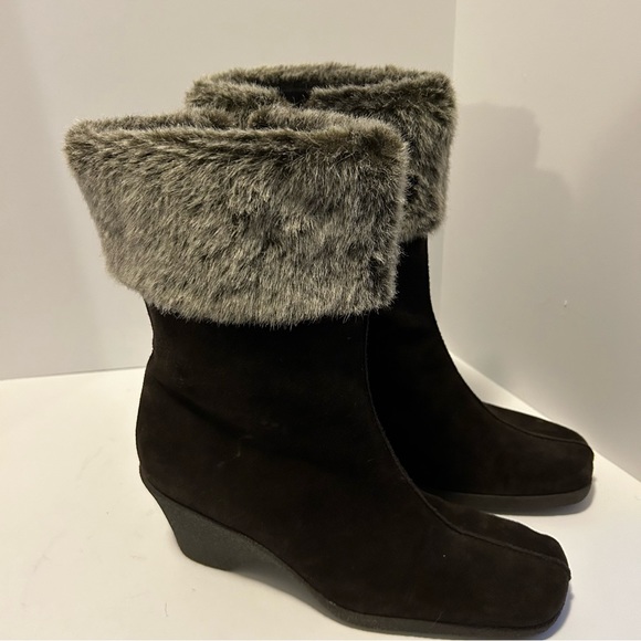 Aerosoles genuine leather suede brown faux fur cuff square toe boots size 9 fall - Picture 4 of 7